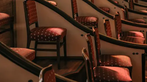 Sassari, al Teatro comunale l’atto finale di “Fuori dal giro”: studenti protagonisti del percorso contro droghe e abuso di alcol