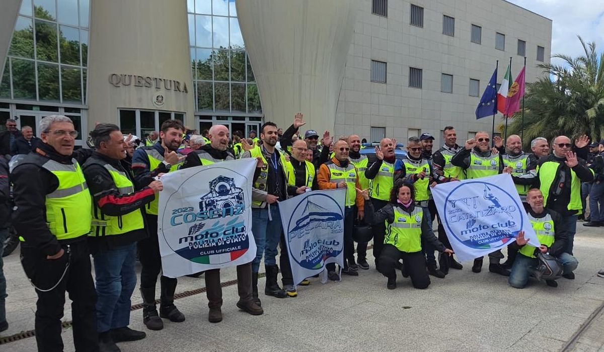 Motoclub Polizia di Stato a Sassari, 150 motociclisti accolti in Questura