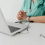 ARES Sardegna cerca specializzandi in Oncologia per la ASL di Nuoro
