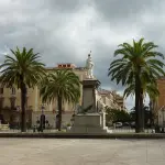 Sassari, la piazza sopra il mercato diventa terrazza enogastronomica: al via la rigenerazione delle Città Regie