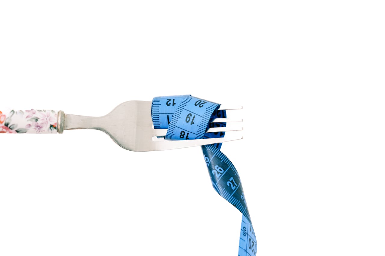 Sassari, Open Day per i disturbi alimentari: screening e visite gratuite nella Giornata del Fiocchetto Lilla