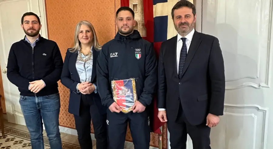Sassari celebra il campione Gabriele Doro: incontro in Comune con il sindaco Mascia